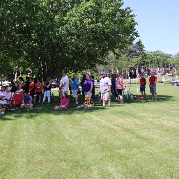 Crowd at the city cemetery for memorial day