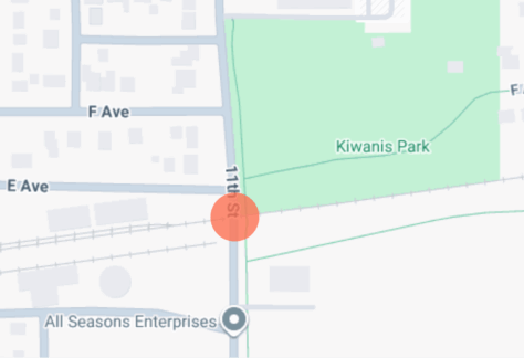 map showing location of E avenue and 11th street train crossing